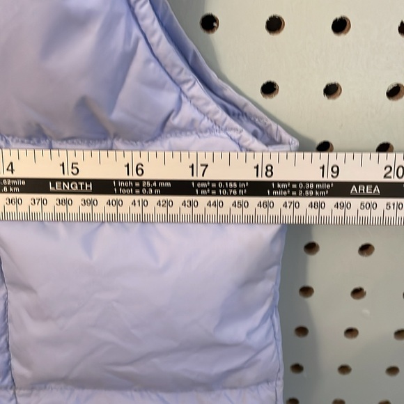 Lands End Women’s Down Filled Sleeveless Vest Light Blue Snap Close Side Pockets - Picture 9 of 9